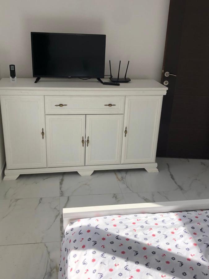 Apartment Apollo 2 Kotor Luaran gambar